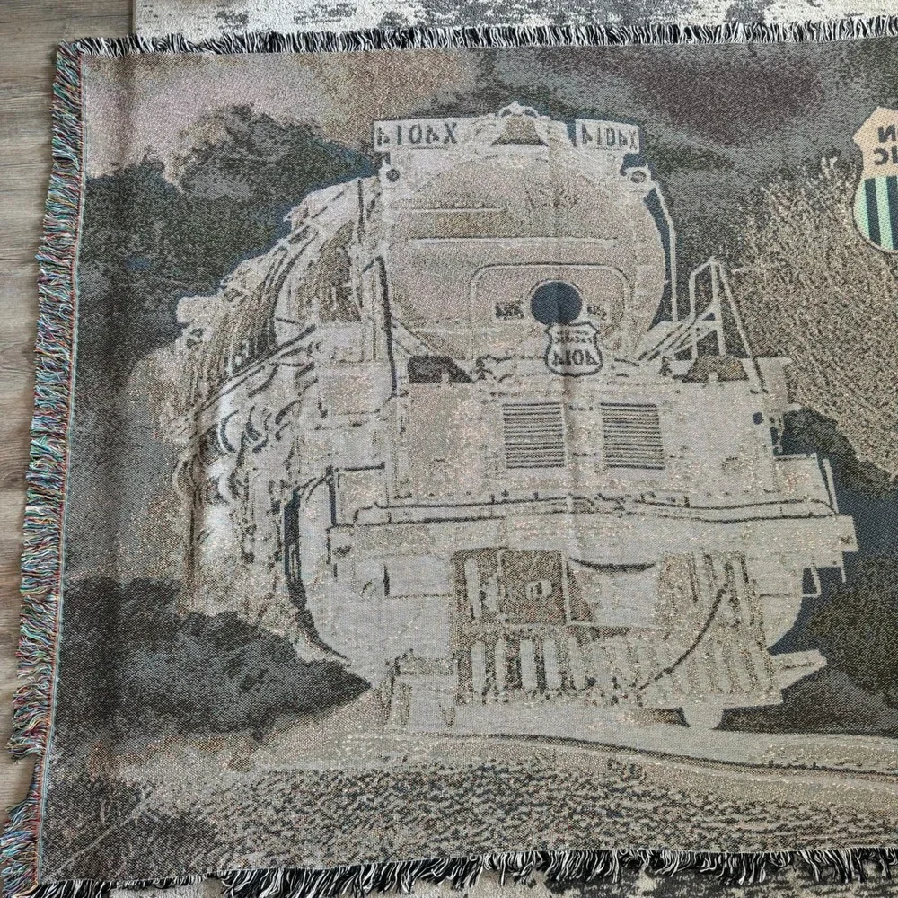 Union Pacific Big Boy 4014 Steam Locomotive Woven Tapestry Throw Blanket Fringe - Picture 6 of 8